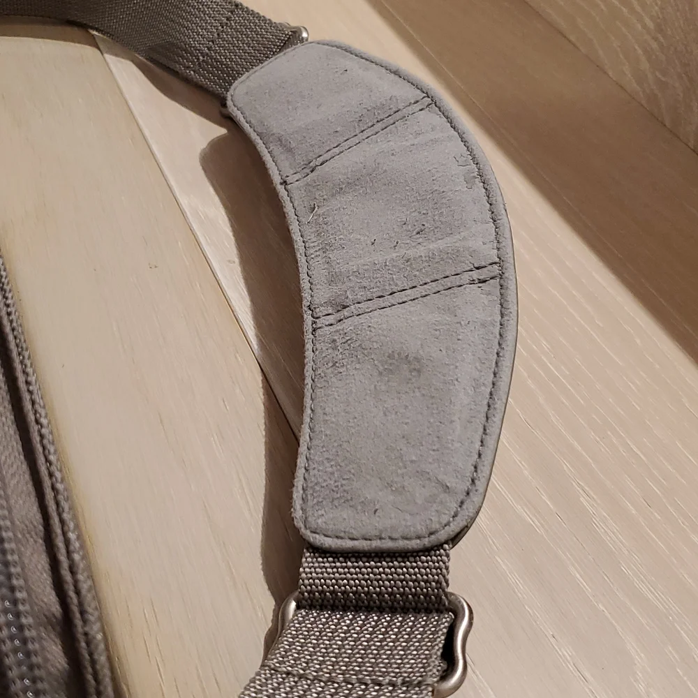 Tumi Alpha G4 Santa Monica Whitfield Helmet Bag Brief 